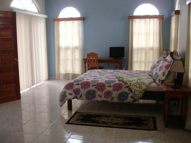 Villa San Juan Belmopan Værelse billede